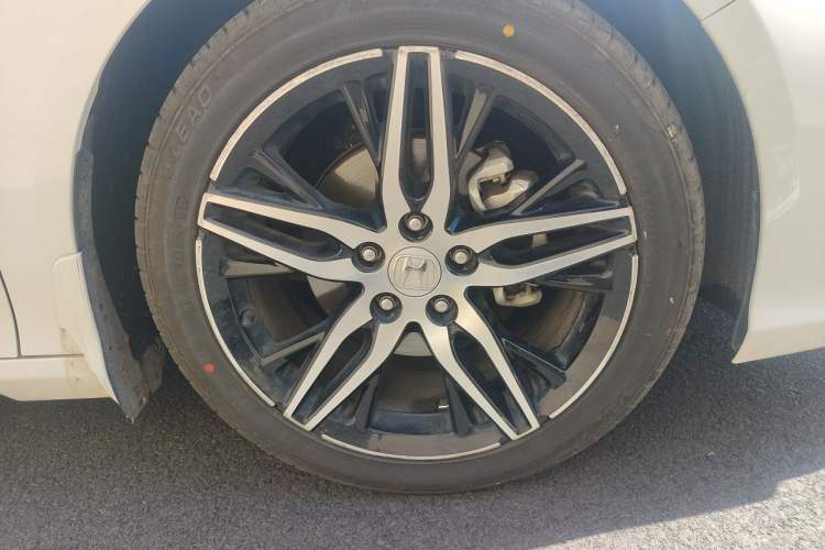 Used Honda Inspire 2022 260TURBO Jingyue Version Right Front Wheel Hub