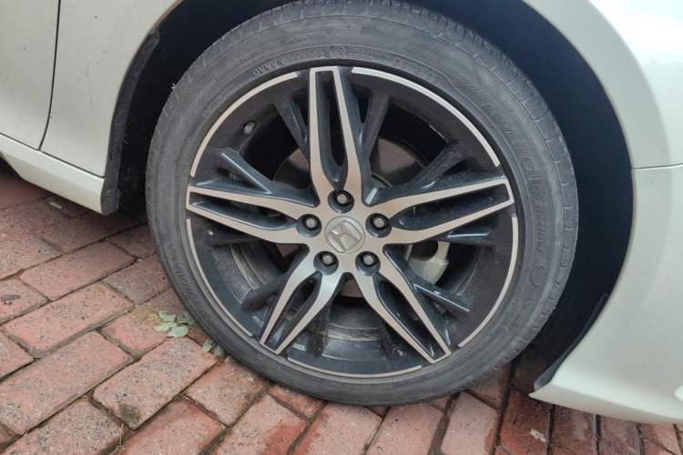 Used Honda Inspire 2022 260TURBO Jingyue Version Right Front Wheel Hub