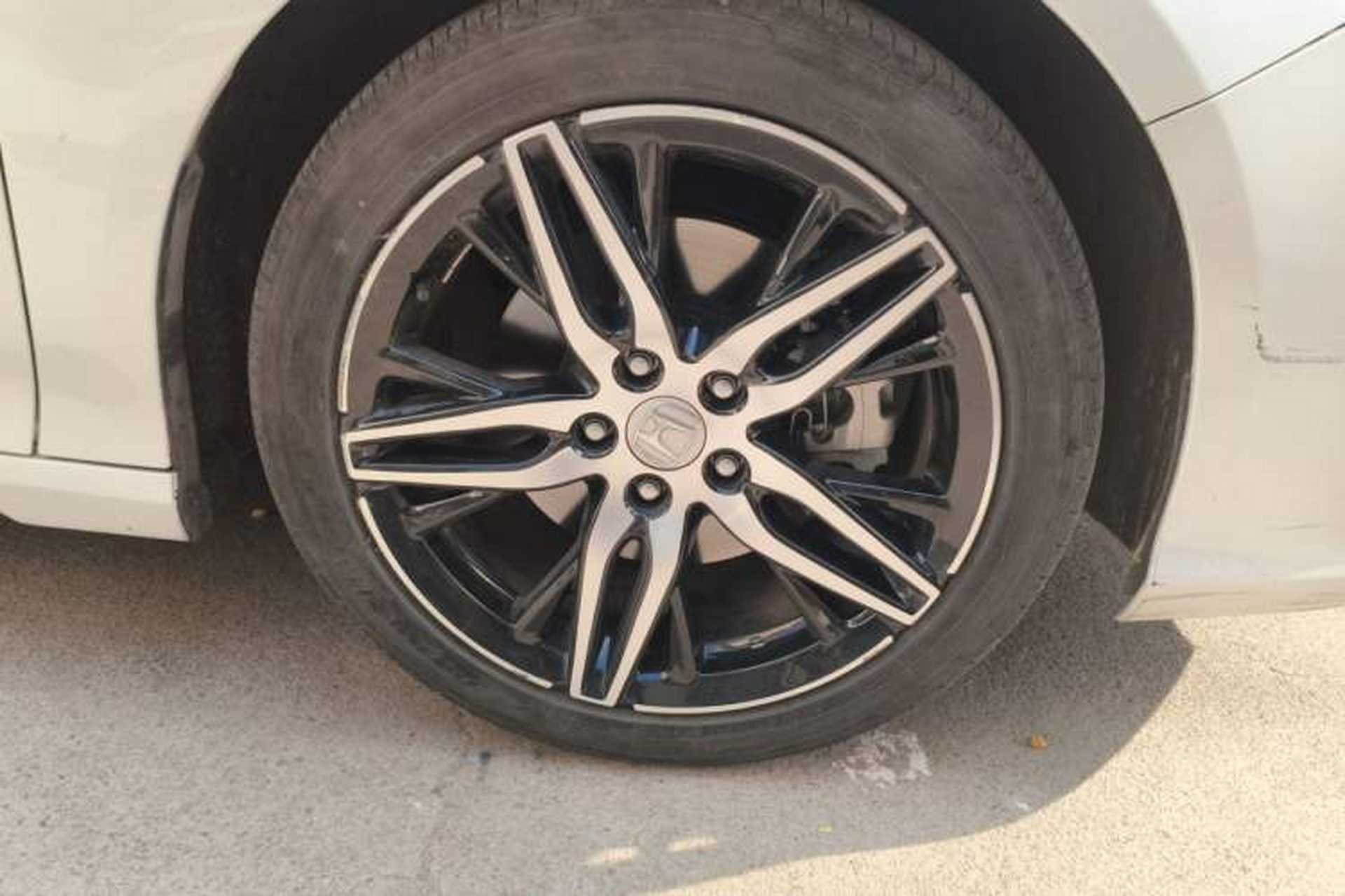 Used Honda Inspire 2022 Xing·Hybrid 2.0L Pure Edition Right Front Wheel Hub