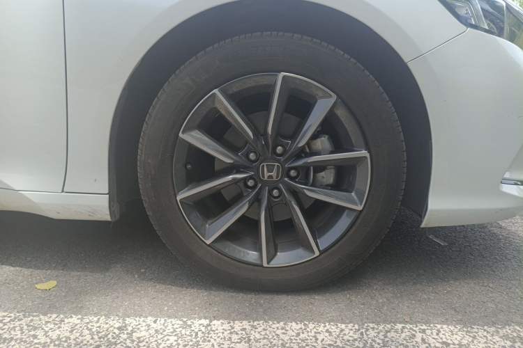 Used Honda Inspire 2022 260TURBO Elegant Edition Right Front Wheel Hub