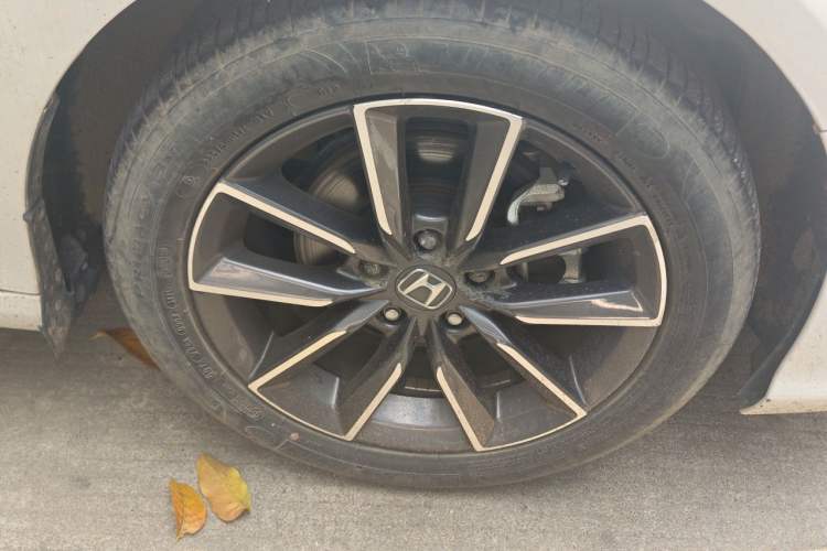Used Honda Inspire 2022 260TURBO Elegant Edition Right Front Wheel Hub