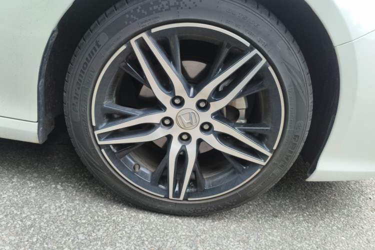 Used Honda Inspire 2022 260TURBO Elite Edition Right Front Wheel Hub