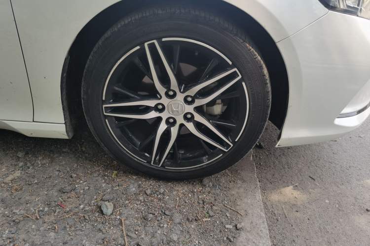 Used Honda Inspire 2022 260TURBO Jingyue Version Right Front Wheel Hub