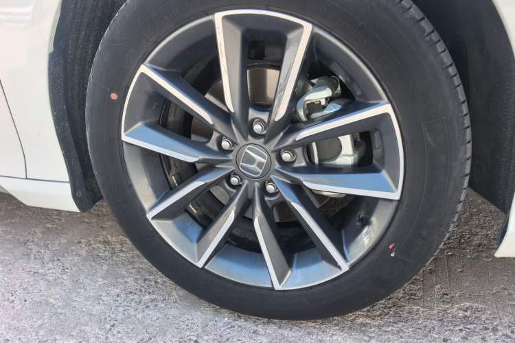 Used Honda Inspire 2022 260TURBO Elegant Edition Right Front Wheel Hub