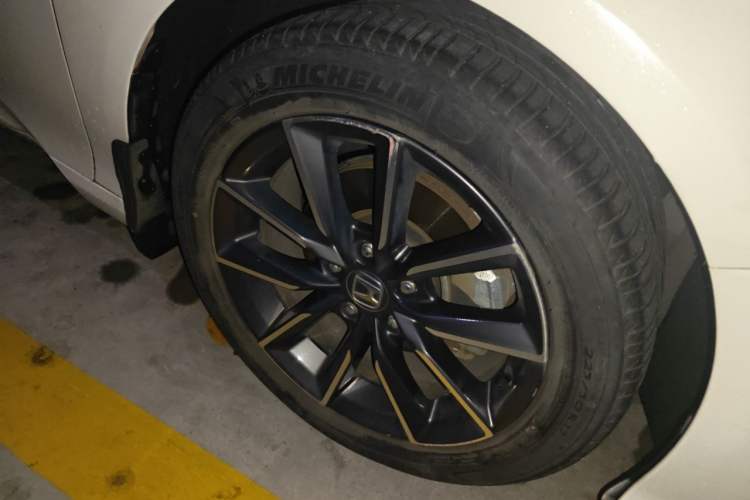 Used Honda Inspire 2022 260TURBO Elegant Edition Right Front Wheel Hub