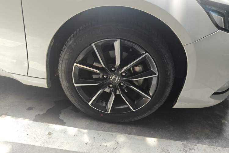 Used Honda Inspire 2022 260TURBO Elegant Edition Right Front Wheel Hub