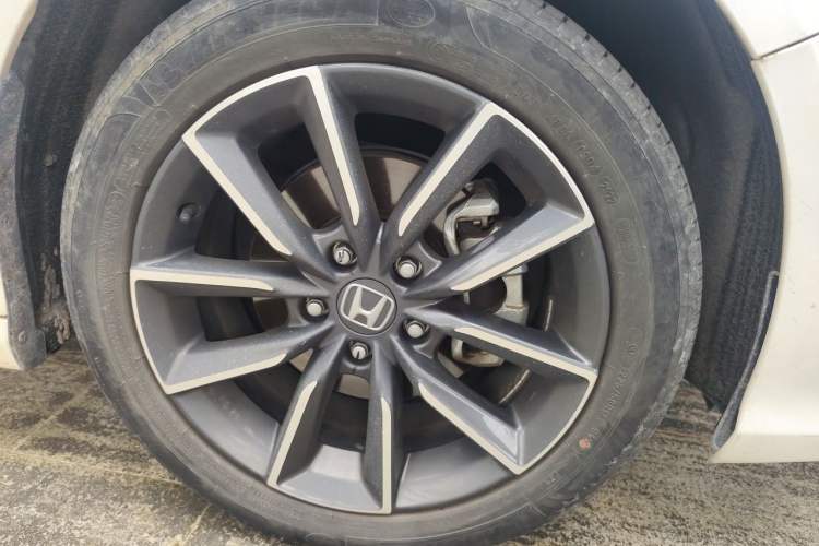 Used Honda Inspire 2022 260TURBO Elegant Edition Right Front Wheel Hub