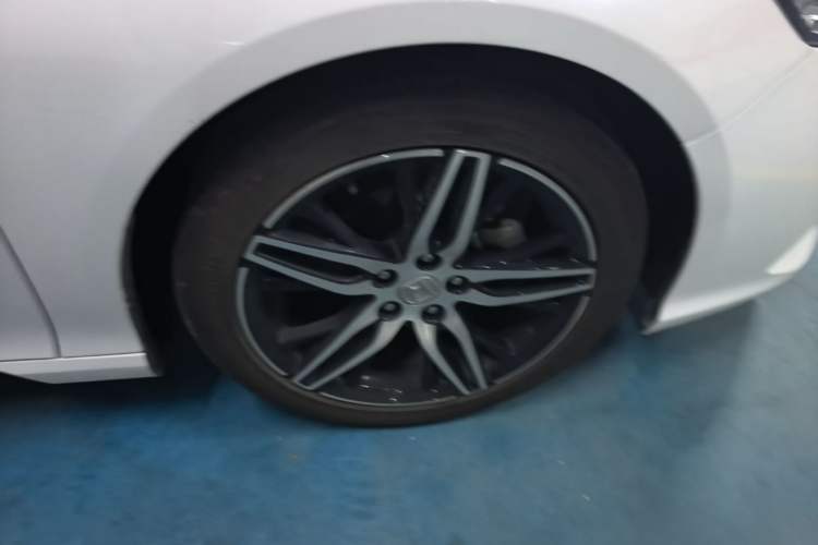 Used Honda Inspire 2022 260TURBO Jingyue Version Right Front Wheel Hub