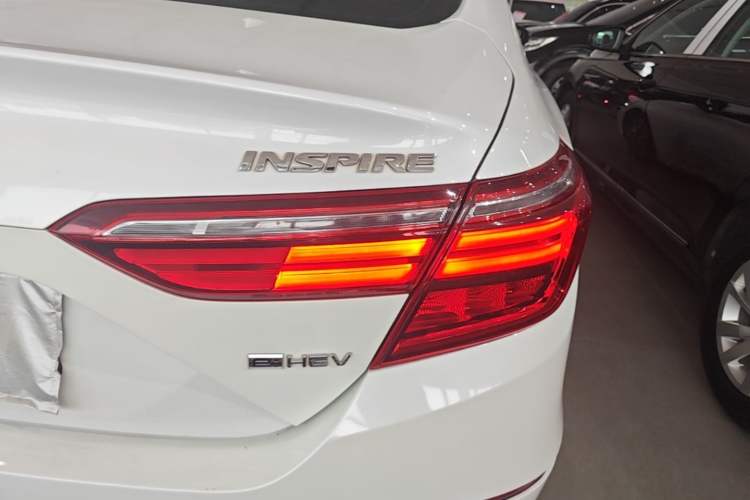 Used Honda Inspire 2022 Lingpai Hybrid 2.0L Pure Elegant Edition Right Rear Taillight