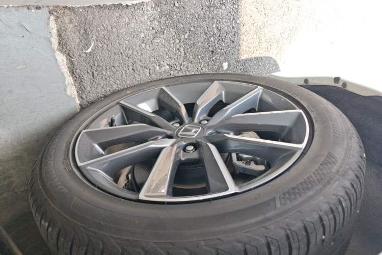 Used Honda Inspire 2022 260TURBO Elegant Edition Right Rear Wheel Hub