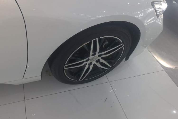 Used Honda Inspire 2022 260TURBO Jingyue Version Right Rear Wheel Hub