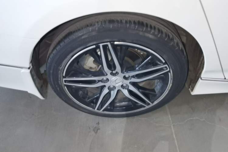 Used Honda Inspire 2022 260TURBO Jingyue Version Right Rear Wheel Hub