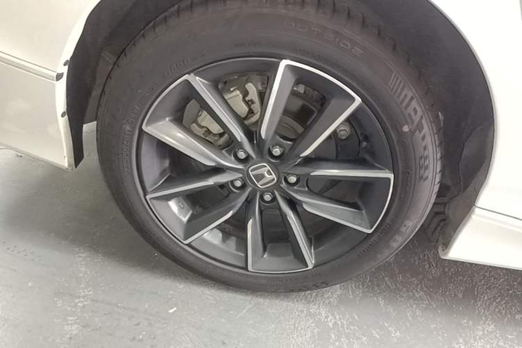 Used Honda Inspire 2022 260TURBO Elegant Edition Right Rear Wheel Hub