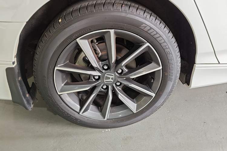 Used Honda Inspire 2022 260TURBO Elegant Edition Right Rear Wheel Hub