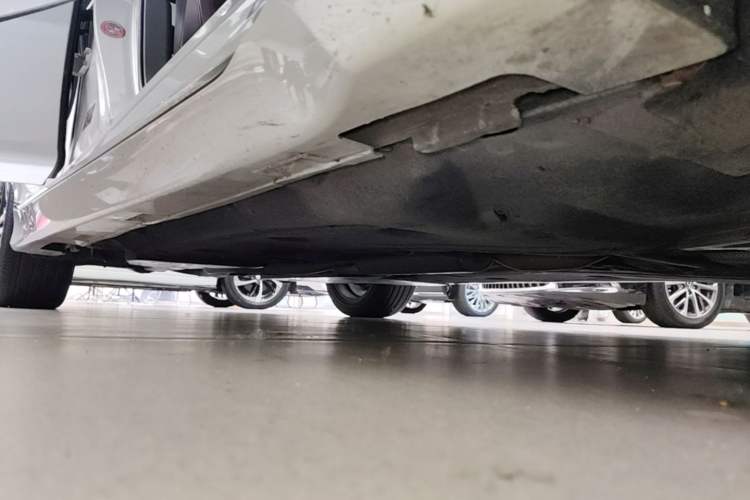 Used Honda Inspire 2022 260TURBO Jingyue Version Right Side Sill