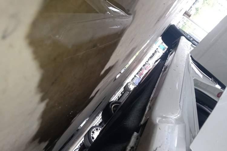 Used Honda Inspire 2022 260TURBO Elegant Edition Right Side Sill