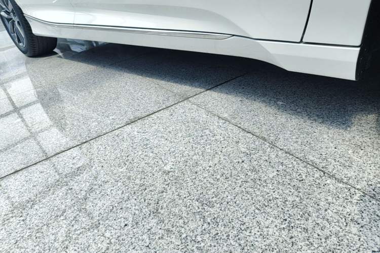 Used Honda Inspire 2022 260TURBO Elegant Edition Right Side Sill