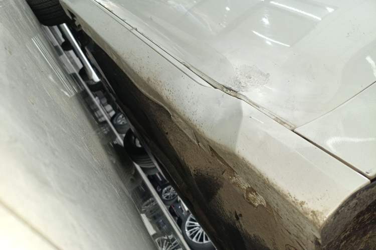 Used Honda Inspire 2022 260TURBO Elegant Edition Right Side Sill