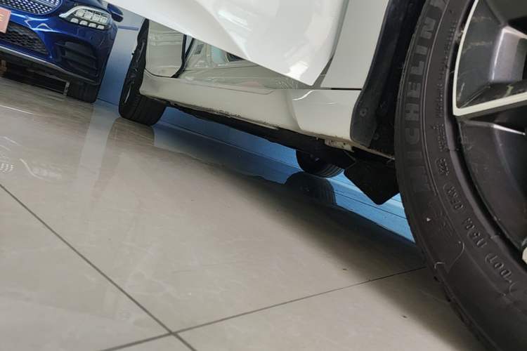 Used Honda Inspire 2022 260TURBO Elegant Edition Right Side Sill