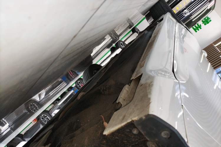 Used Honda Inspire 2022 260TURBO Elegant Edition Right Side Sill