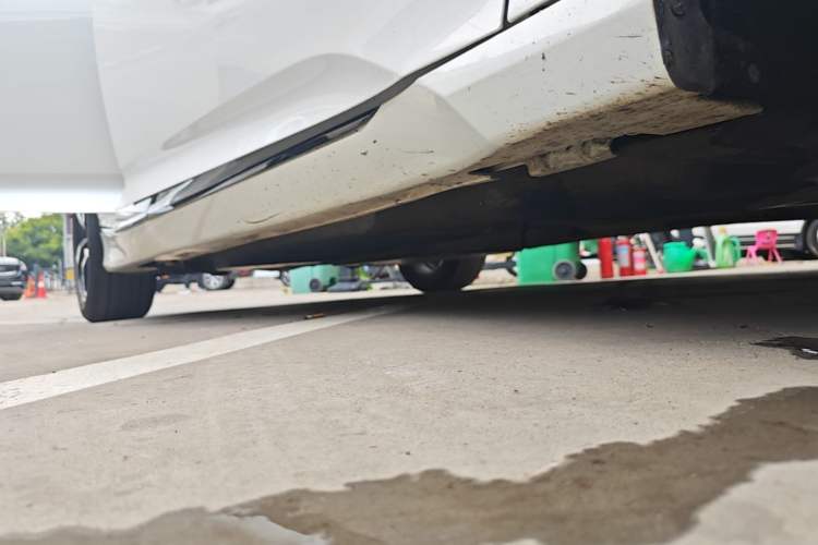 Used Honda Inspire 2022 260TURBO Elegant Edition Right Side Sill
