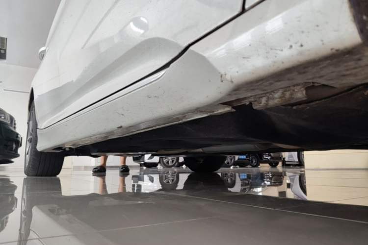 Used Honda Inspire 2022 260TURBO Elegant Edition Right Side Sill