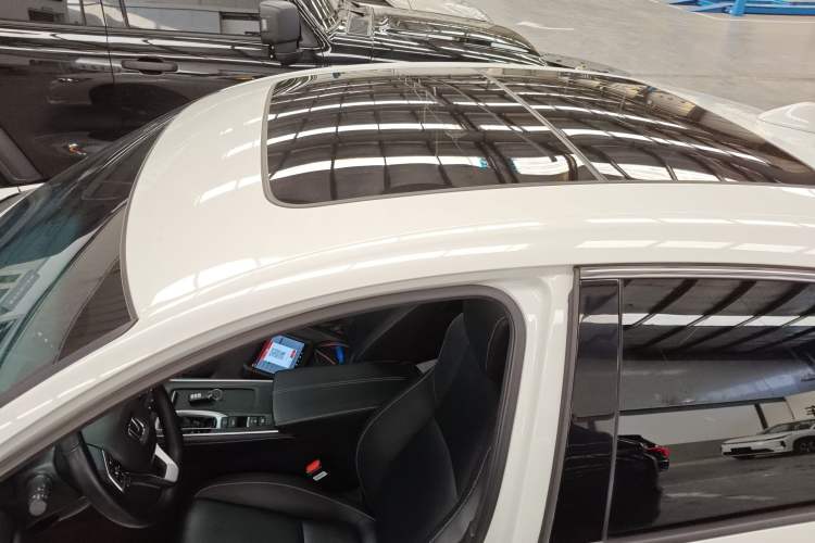 Used Honda Inspire 2022 260TURBO Elegant Edition Roof