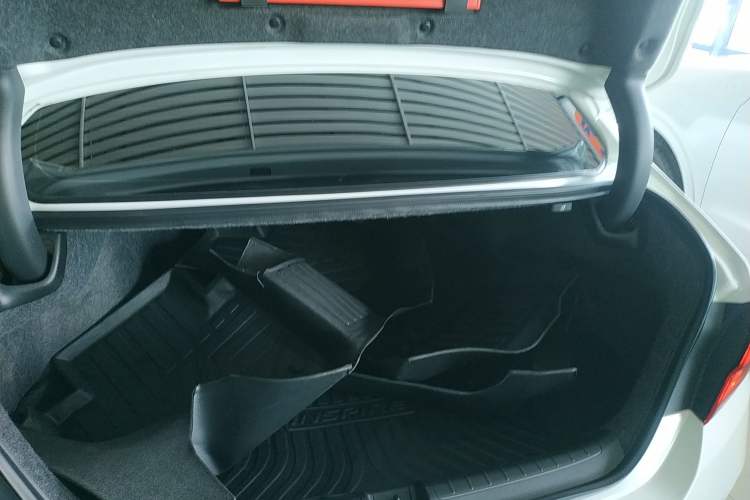 Used Honda Inspire 2022 Lingpai Hybrid 2.0L Pure Elegant Edition Trunk