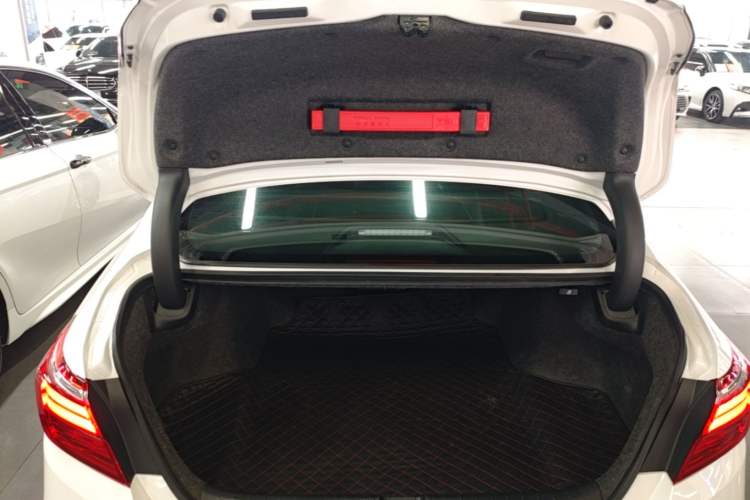 Used Honda Inspire 2022 260TURBO Jingyue Version Trunk
