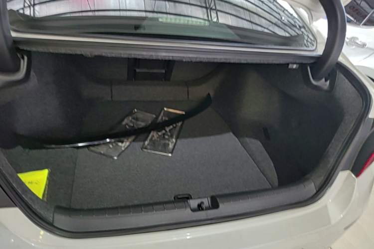 Used Honda Inspire 2022 260TURBO Jingyue Version Trunk