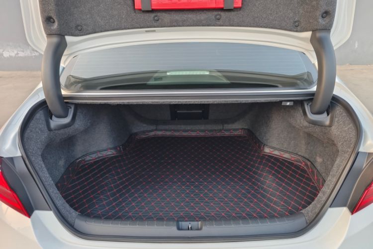 Used Honda Inspire 2022 260TURBO Elegant Edition Trunk