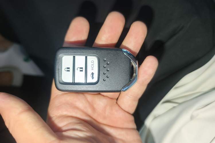 Used Honda Inspire 2022 260TURBO Elegant Edition Vehicle Key