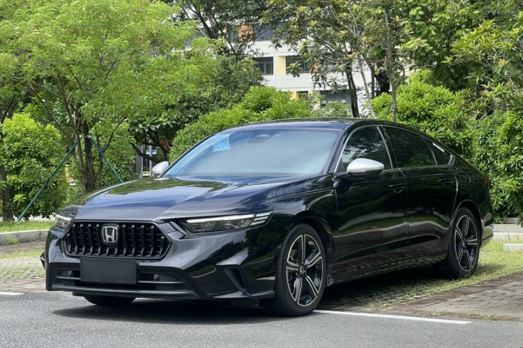 Honda Inspire 2023 260TURBO Deluxe Edition