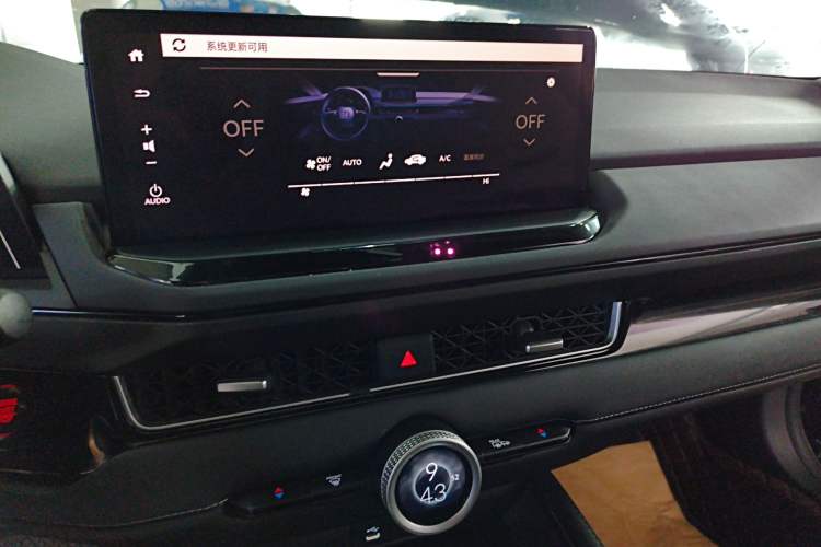Used Honda Inspire 2023 260TURBO Deluxe Edition Audio And AC Panel