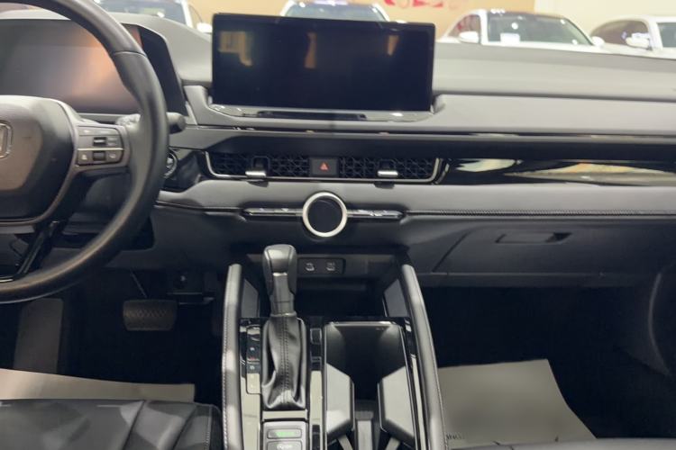 Used Honda Inspire 2023 260TURBO Deluxe Edition Audio And AC Panel