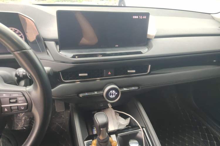 Used Honda Inspire 2023 260TURBO Deluxe Edition Audio And AC Panel