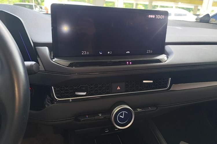Used Honda Inspire 2023 260TURBO Elite Edition Audio And AC Panel