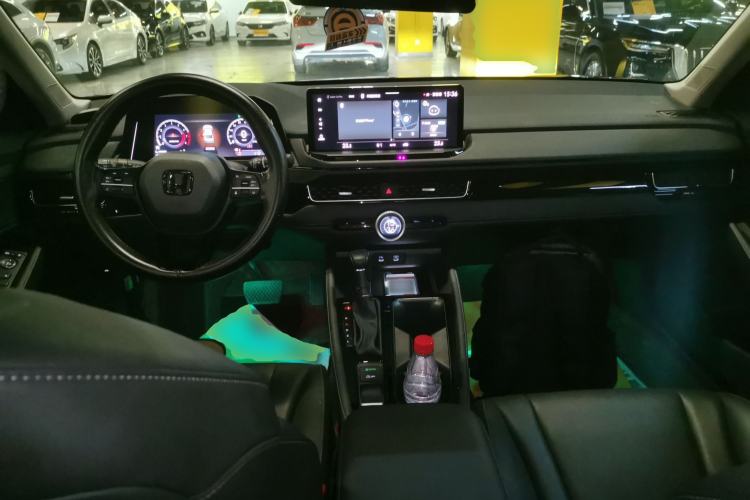 Used Honda Inspire 2023 260TURBO Deluxe Edition Center Console