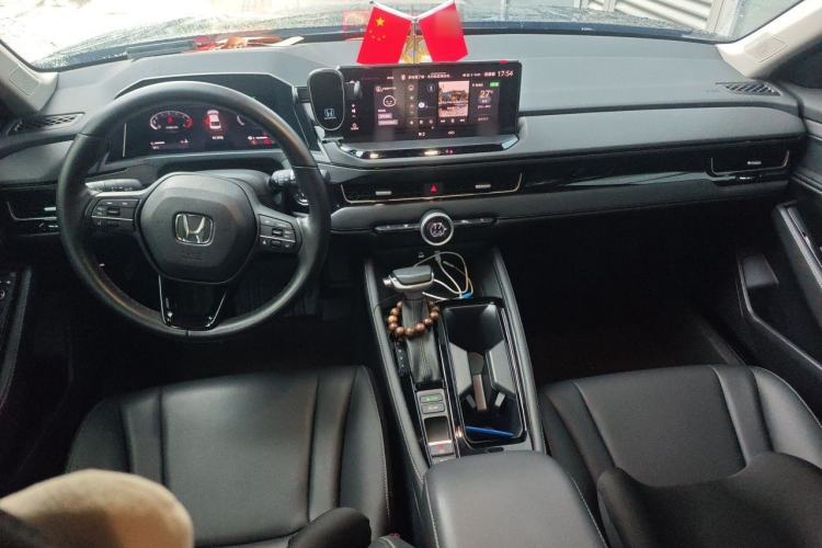 Used Honda Inspire 2023 260TURBO Deluxe Edition Center Console