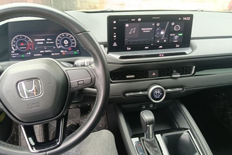 Used Honda Inspire 2023 260TURBO Elegant Edition Center Console