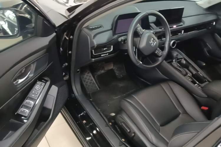 Used Honda Inspire 2023 260TURBO Deluxe Edition Driver Seat