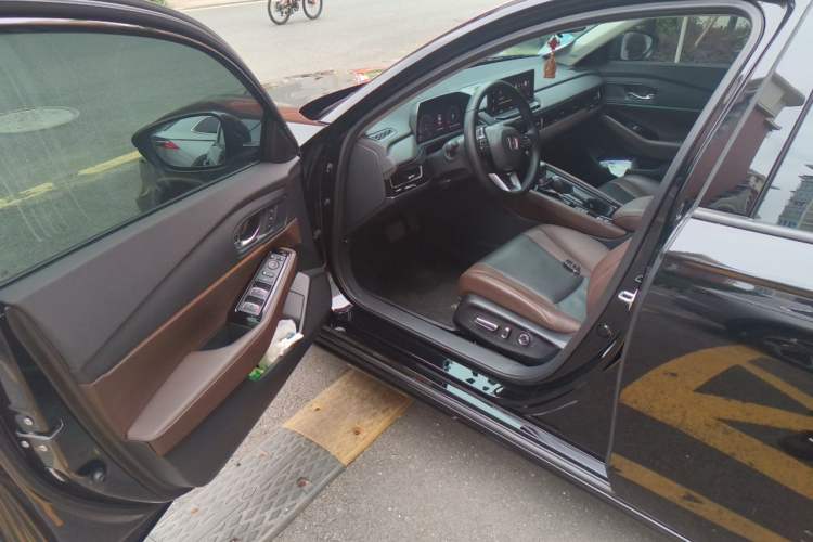 Used Honda Inspire 2023 260TURBO Elite Edition Driver Seat