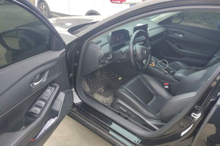 Used Honda Inspire 2023 260TURBO Deluxe Edition Driver Seat