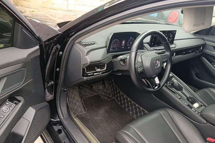 Used Honda Inspire 2023 260TURBO Elegant Edition Driver Seat