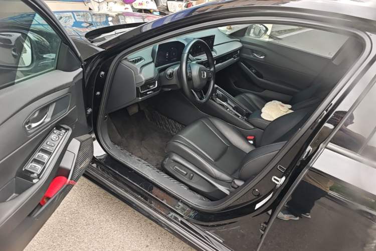 Used Honda Inspire 2023 260TURBO Deluxe Edition Driver Seat