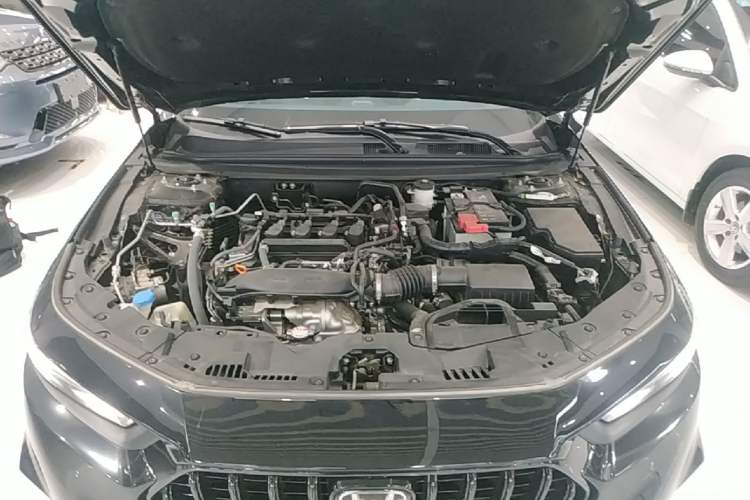 Used Honda Inspire 2023 260TURBO Deluxe Edition Engine Bay