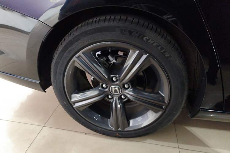 Used Honda Inspire 2023 260TURBO Deluxe Edition Exterior 5