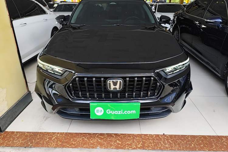 Used Honda Inspire 2023 260TURBO Deluxe Edition Front