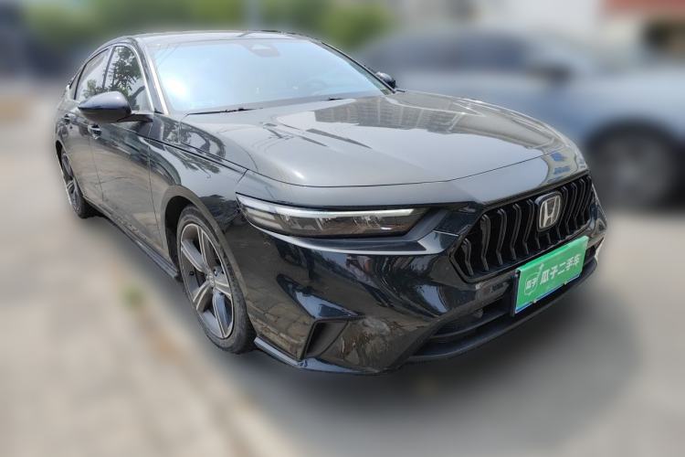 Used Honda Inspire 2023 260TURBO Deluxe Edition Front Right 45 Deg