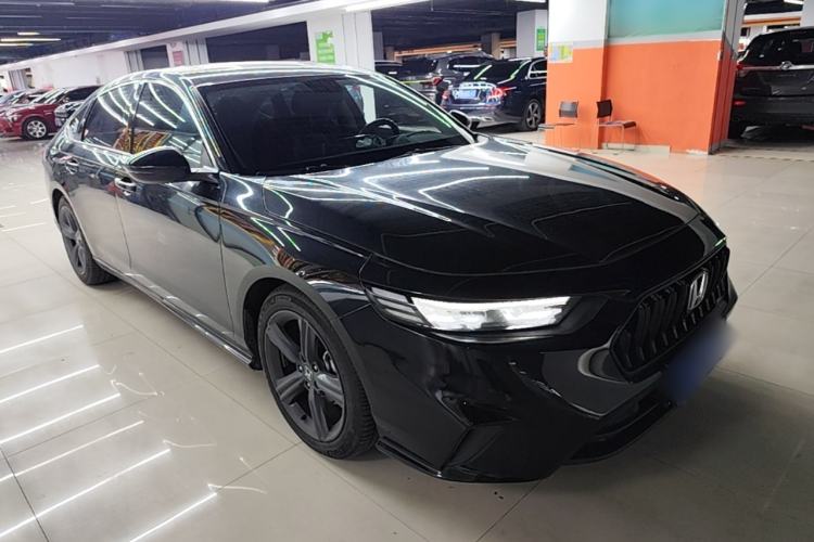 Used Honda Inspire 2023 260TURBO Elegant Edition Front Right 45 Deg